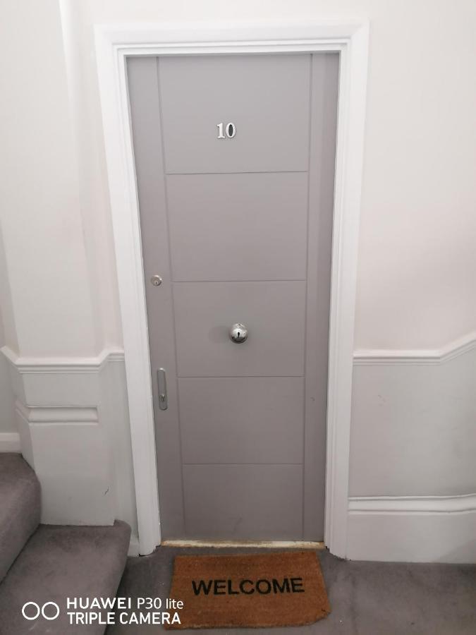 Westbourne Terrace Apartment ลอนดอน ภายนอก รูปภาพ